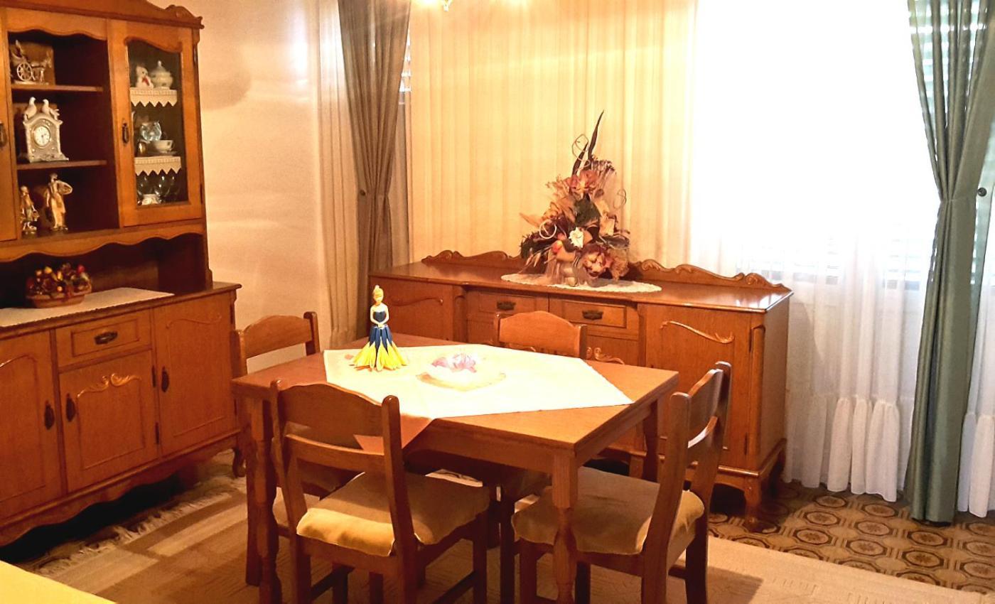 Guest House Fenix Brela Ruang foto